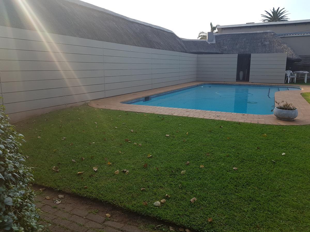 Riversway Guest House East London Exterior foto